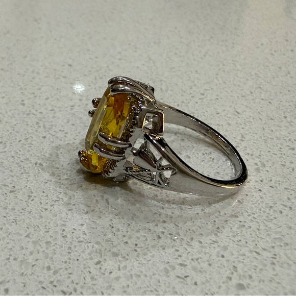 Radiant Yellow and Silver Tone Women's Ring - Picture 6 of 7